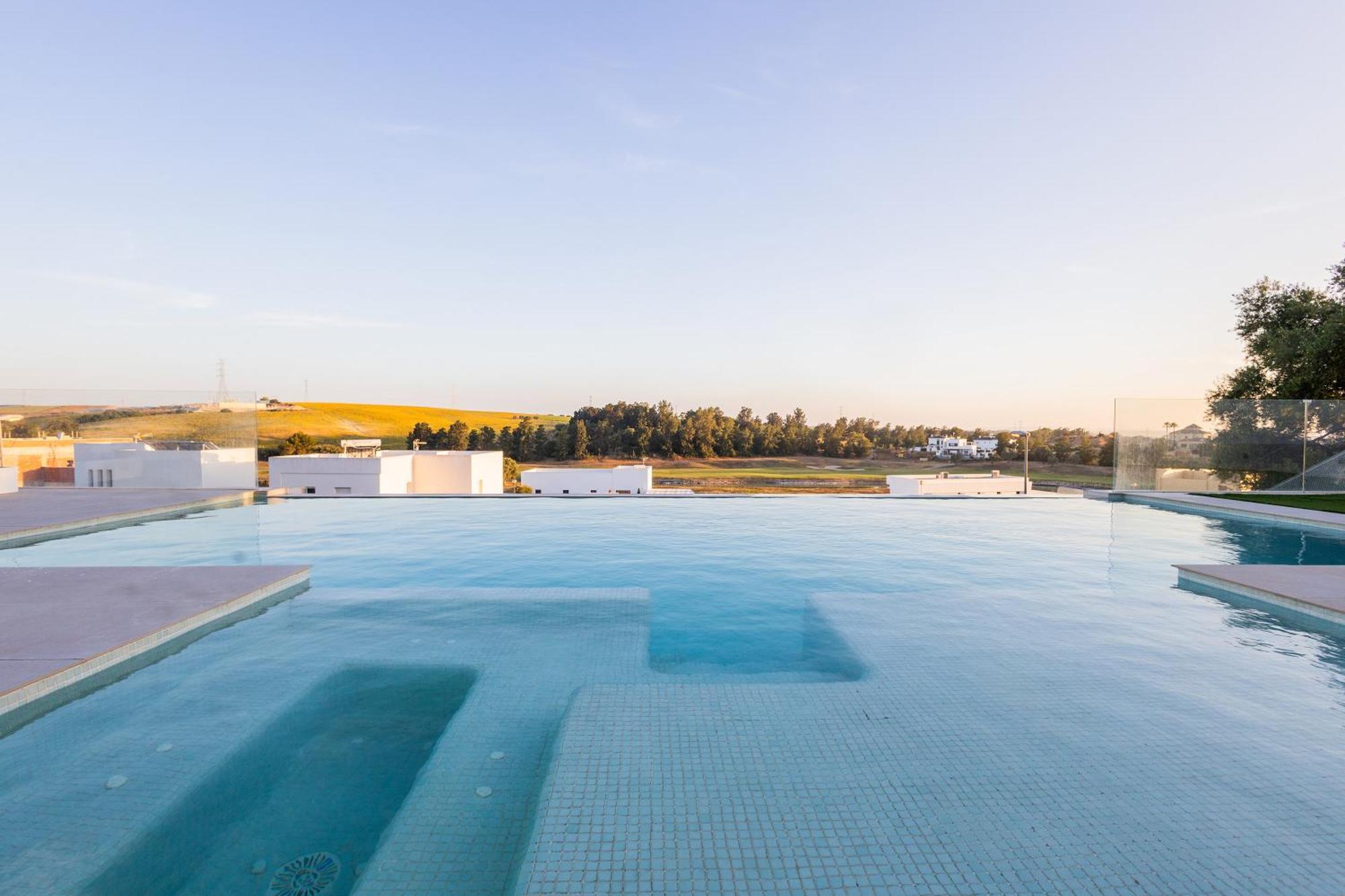 Lightbooking Jerez Montecastillo Jerez de la Frontera Eksteriør billede